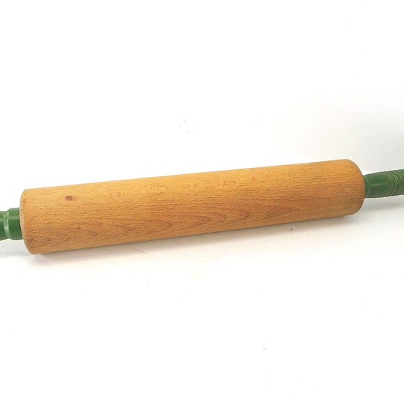 Vintage Wooden Rolling Pin With Green Handles - Picture 4 of 5